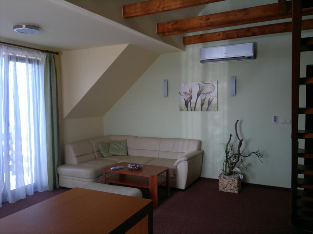 Penzion Přeštěnice Esterno foto