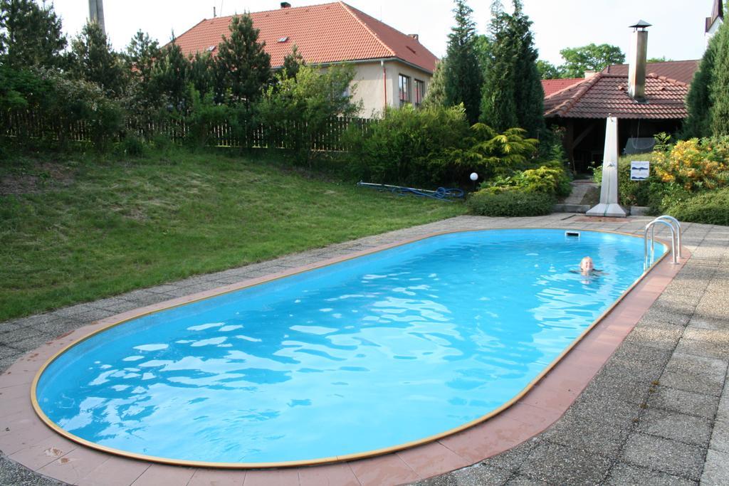 Penzion Přeštěnice Esterno foto