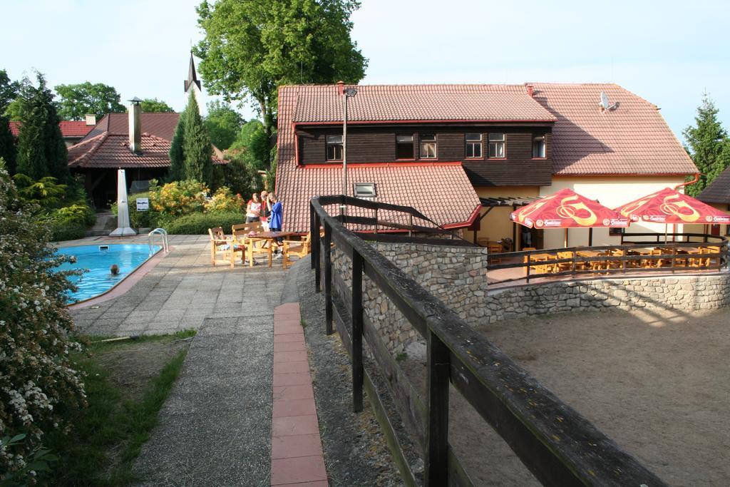 Penzion Přeštěnice Esterno foto
