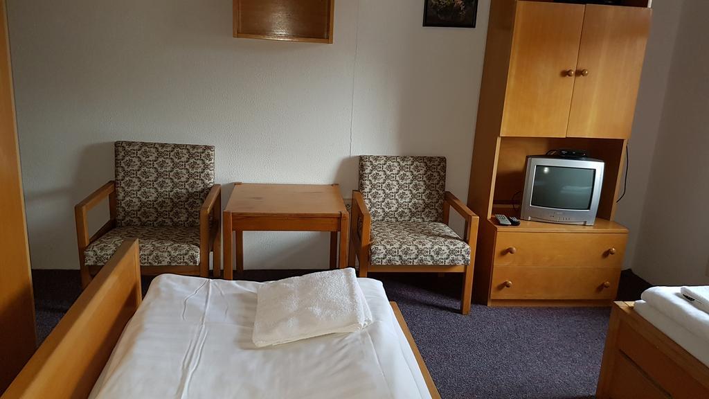 Penzion Přeštěnice Esterno foto